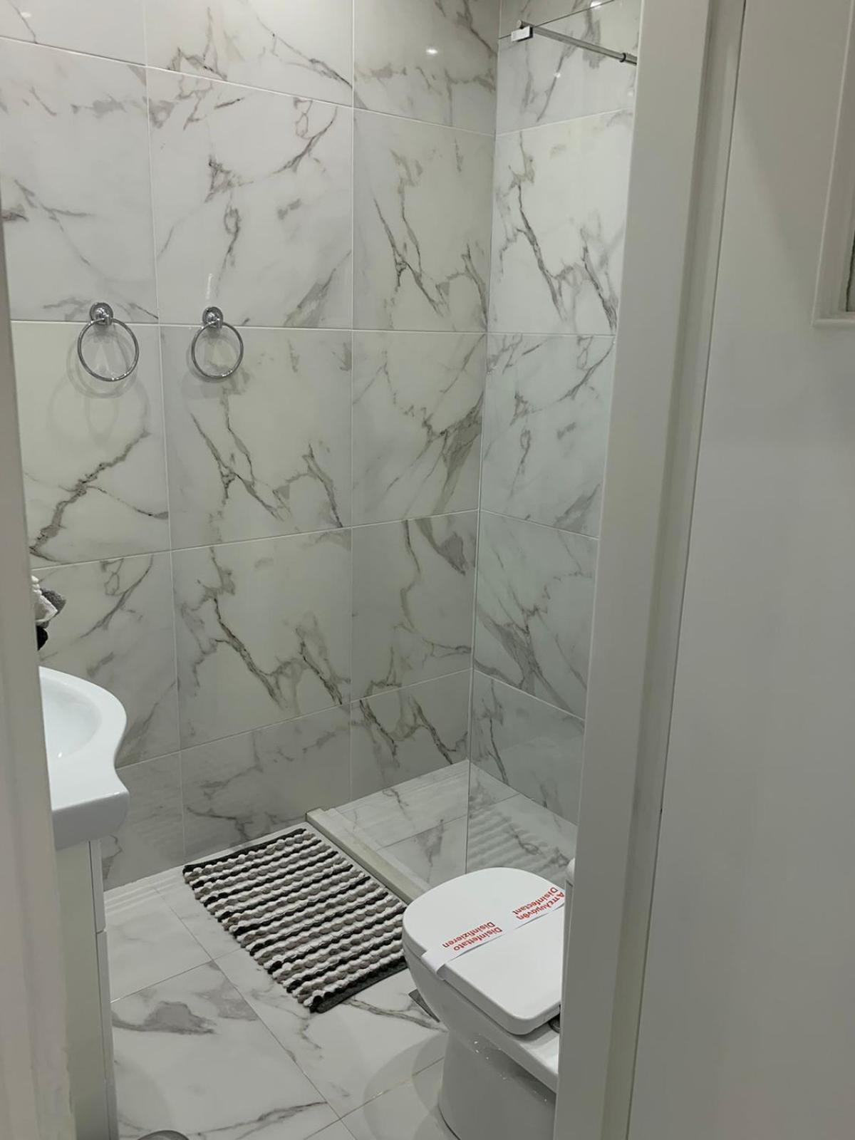 White Apartment Athena Bagian luar foto